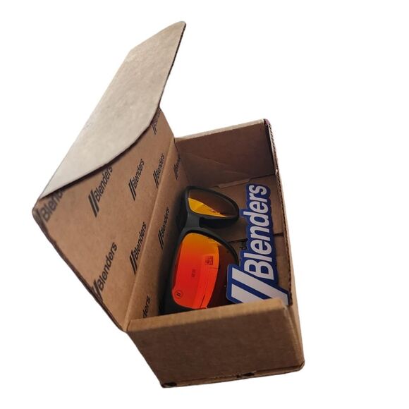 Blenders Sunglasses - Picture 14 of 15